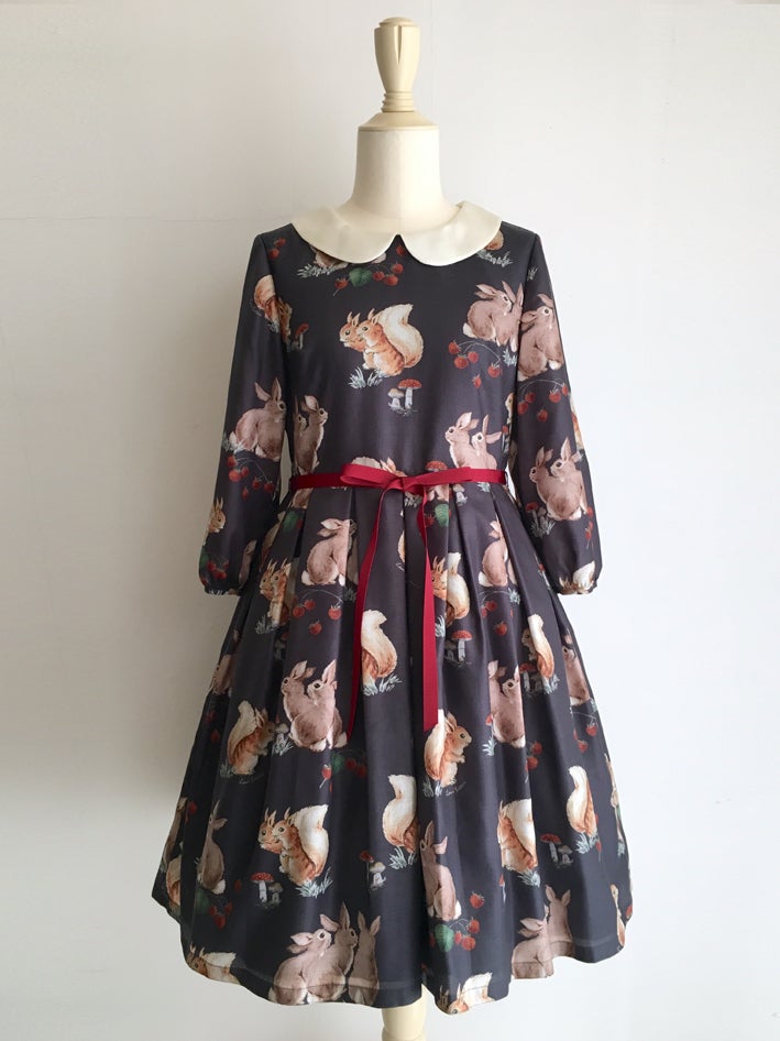 ワンピース yilon FRENCH DOT OP ワンピース yilon FRENCH DOT OP ワンピース YILON FRENCH DOT OP