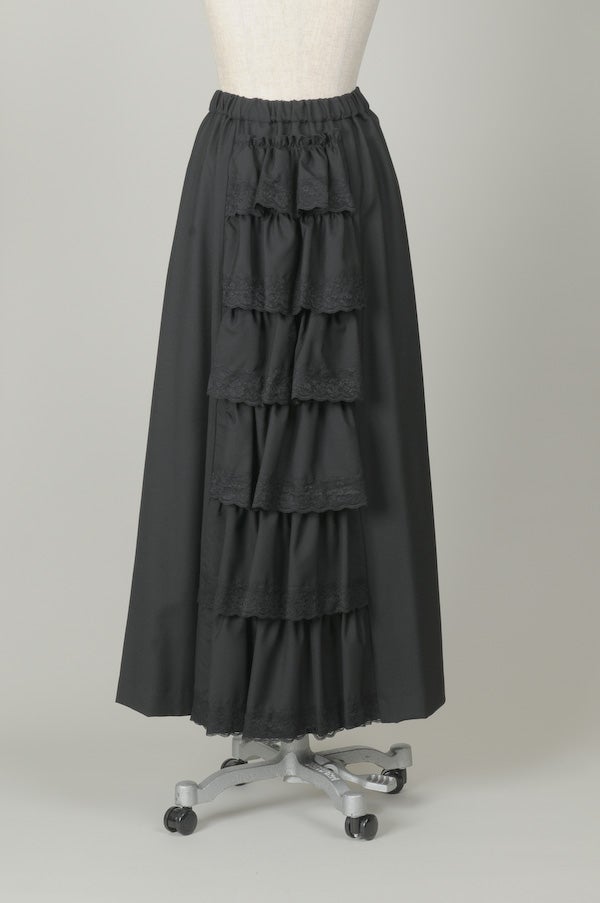 Com9uRe. コムキュリ　Velvet Beads Skirt Com9uRe. コムキュリ Velvet Beads Skirt - メルカリ