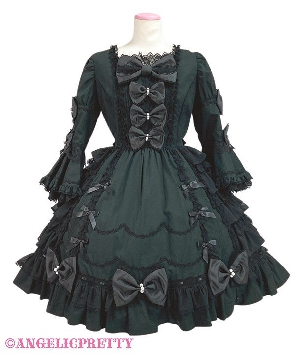Angelic Princess OP (2025) by Angelic Pretty