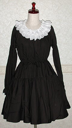 Cross Wing Lace Pullover OP by Heart E
