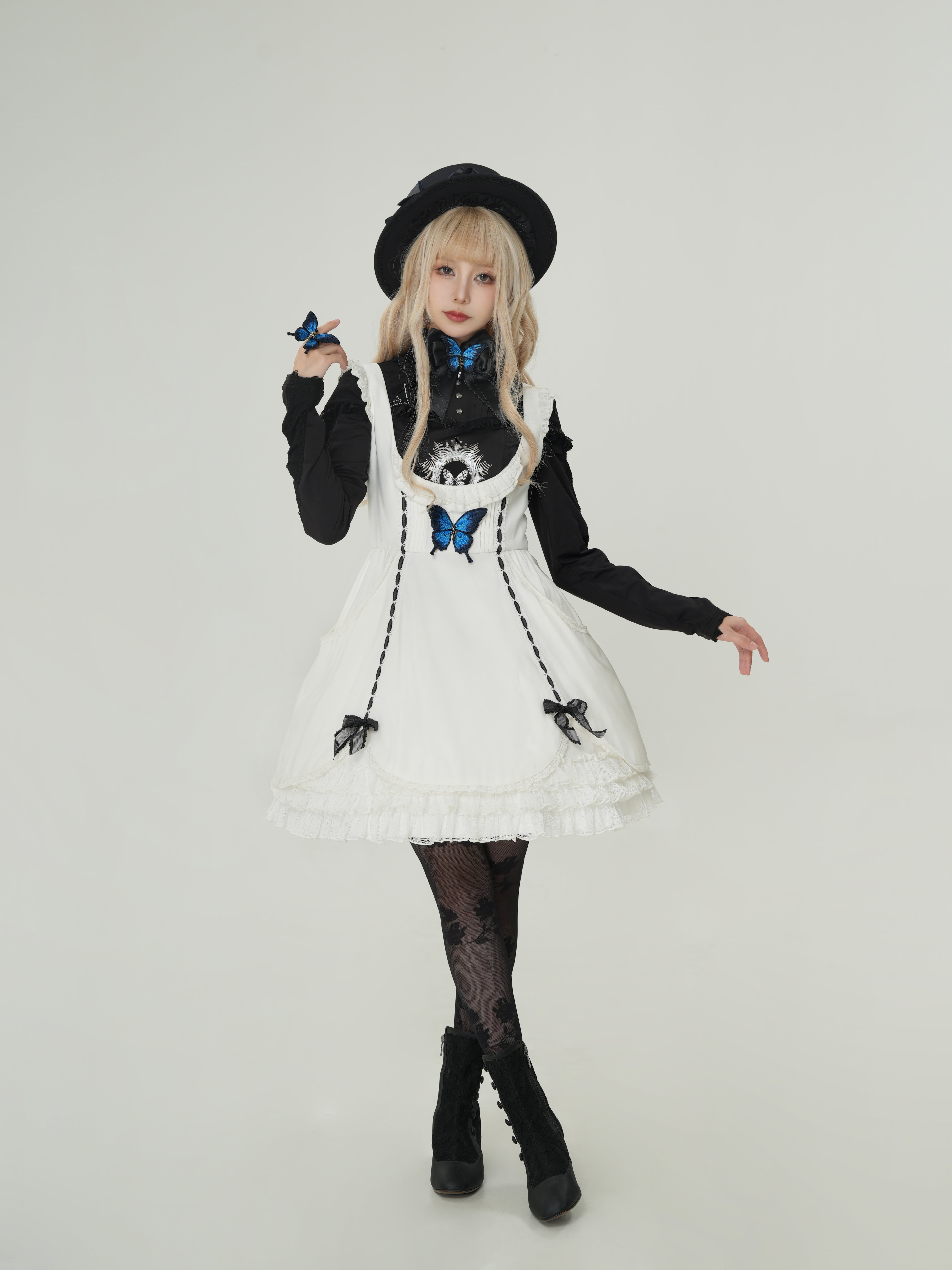 Hoshibako Works - Ulysses Fantasy Print Cutsew by Chinese