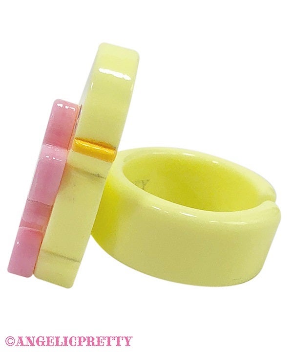 Chick-Chan Toy Ring by Angelic Pretty