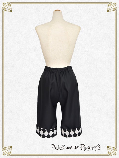 Monochrome Shorts by Alice and the Pirates