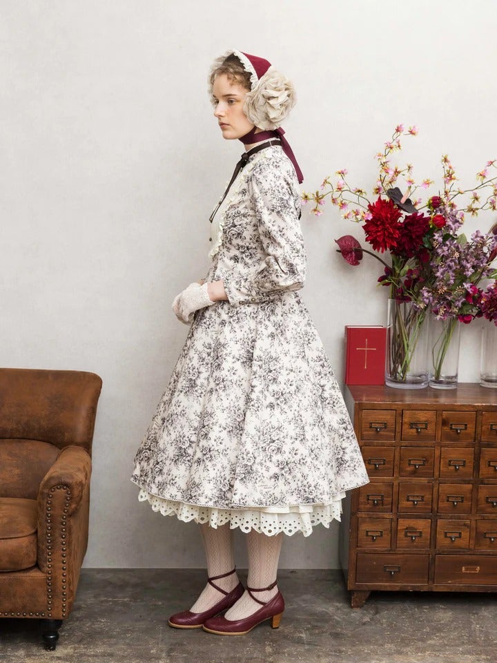 Louise Classical Doll OP (Toile de Rococo Bouquet) by Victorian Maiden