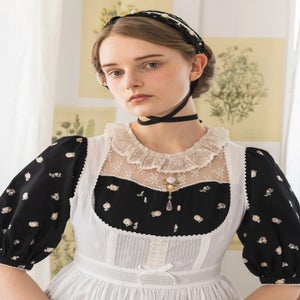 Colette Apron by Victorian Maiden