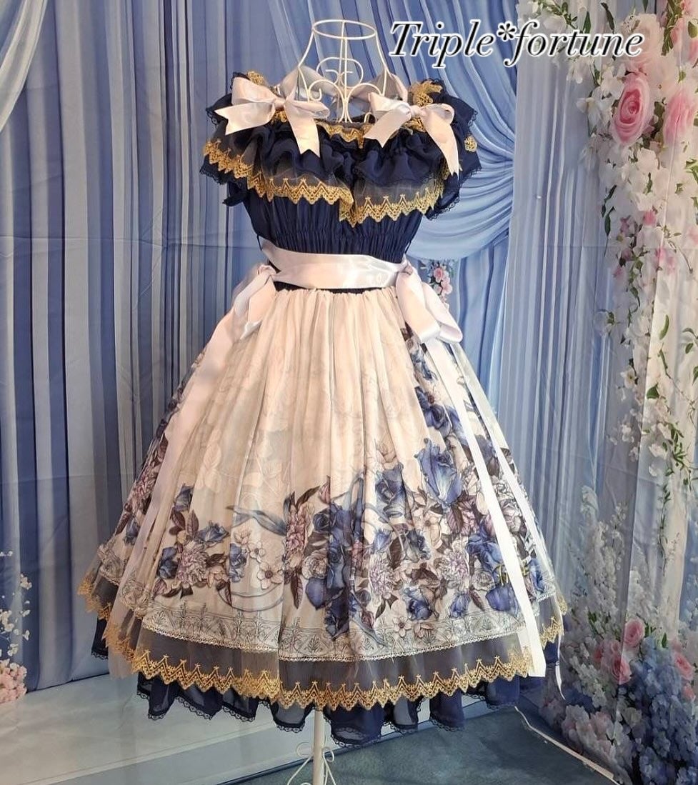 Monochrome Rose OP by Triple Fortune