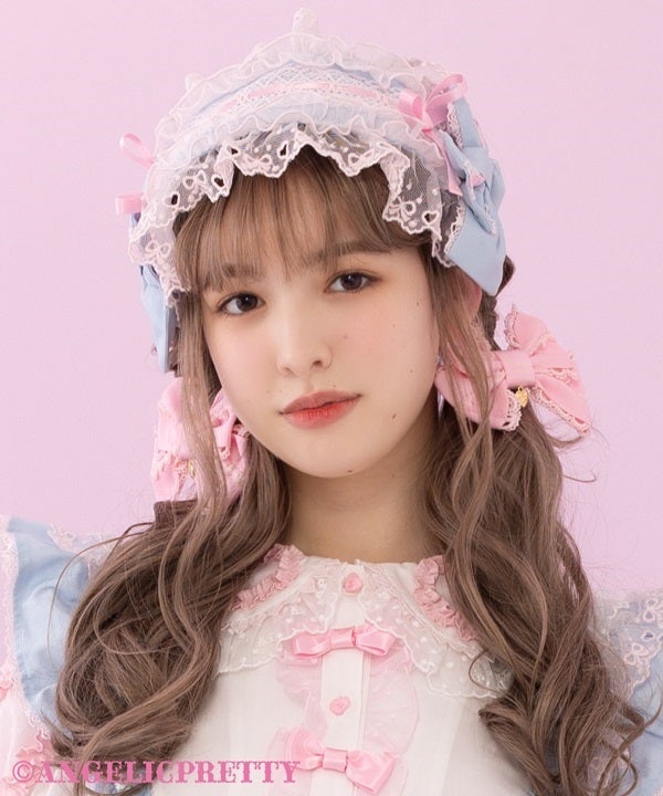 Heart Headdress (Plain) (2025) by Angelic Pretty