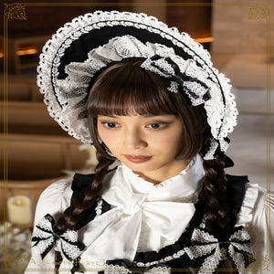 Adeline Bonnet by Alice and the Pirates