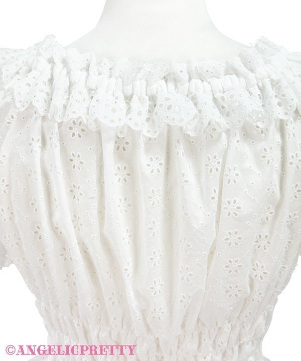 Cotton Garden Lace Off-Shoulder Blouse by Angelic Pretty